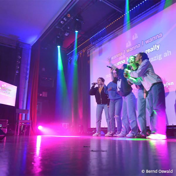 Karaoke Night ©Bernd Oswald WEB.jpg